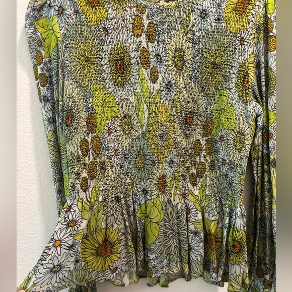 NWT blank london green floral blouse, size S - Picture 3 of 8